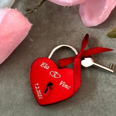 Love lock with engraving "Heart - Red"